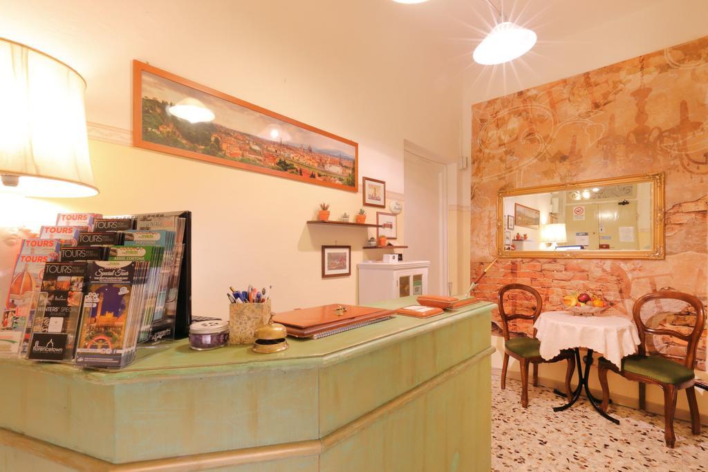 Hotel Tourist House Duomo Florencja Zewnętrze zdjęcie