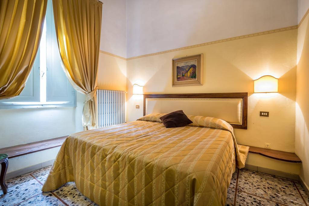 Hotel Tourist House Duomo Florencja Zewnętrze zdjęcie